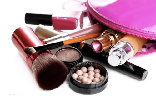 花露水背后的國貨史